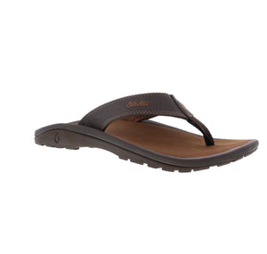 Take the Ohana sandal with you on every summer vacation! This sleek sandal is water-resistant so that you can enjoy the beach! Enjoy the comfort of a soft nylon toe-post. EVA midsole ensures a supportive fit, while the non-marking rubber outsole provides a sure footing no matter the terrain.