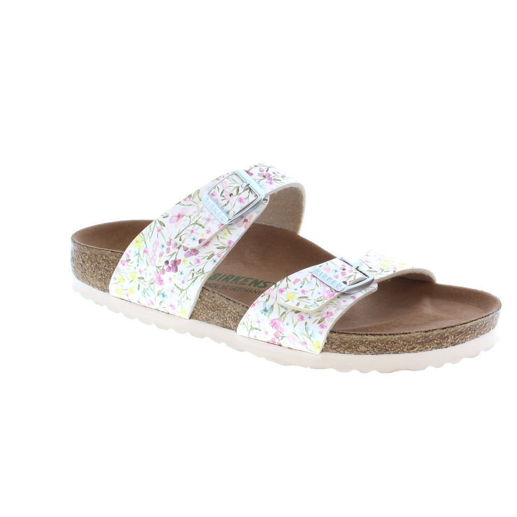 Fusing form and function, the Birkenstock Sydney is designed with a watercolor floral pattern and is crafted from vegan materials. Complete with an anatomically shaped footbed, your feet stay fashionable and supported. 