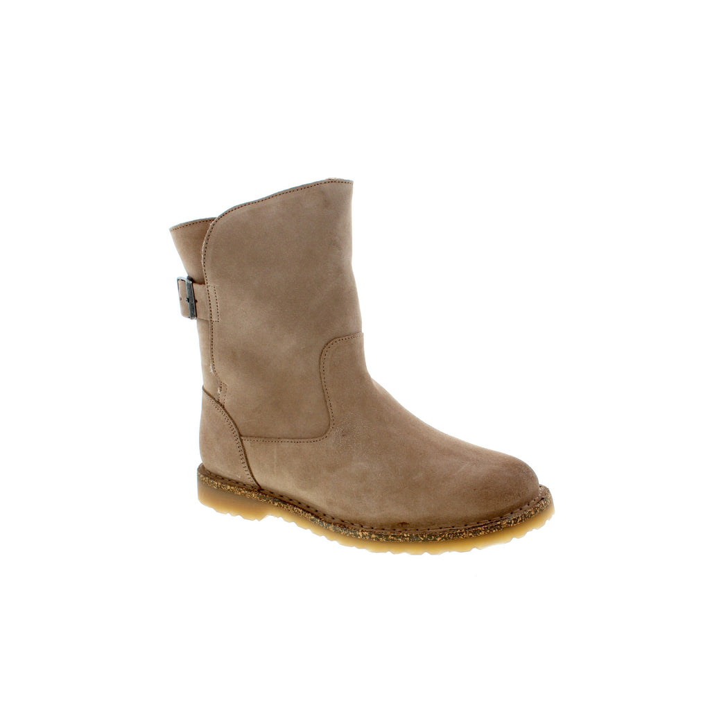 The Upsalla is the perfect cozy, mid-calf boot with a warm, genuine shearling lining. Designed with ultra-soft suede and a TR rubber for added grip and durability. These boots will help you stay stylish and supported, even on chilly days.