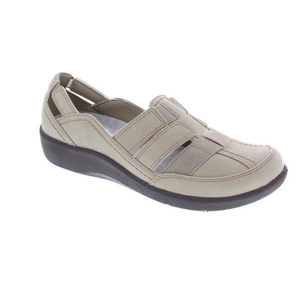 Clarks cloudsteppers deals sillian stork