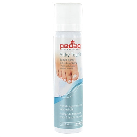 Put sweaty feet to rest with the Pedag Silky spray for bare feet. Pamper your feet with real silk and protection against friction. The spray wraps around the foot like a delicate film and keeps it silky-dry, even during a shopping marathon or a day at the beach. With a fruity grapefruit scent and in a convenient travel size, your feet will smell and remain fresh all the time! 