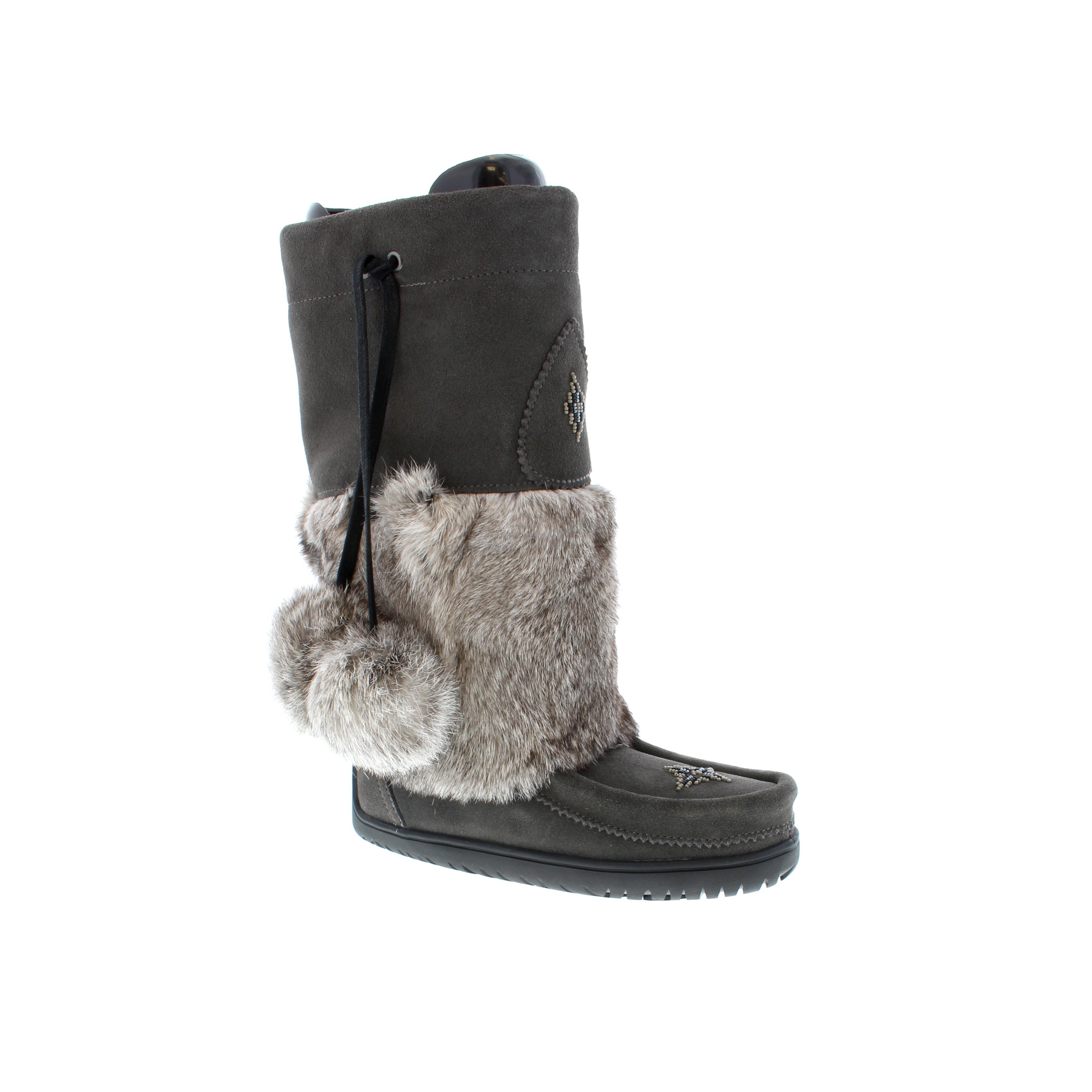 Manitobah boots hot sale on sale