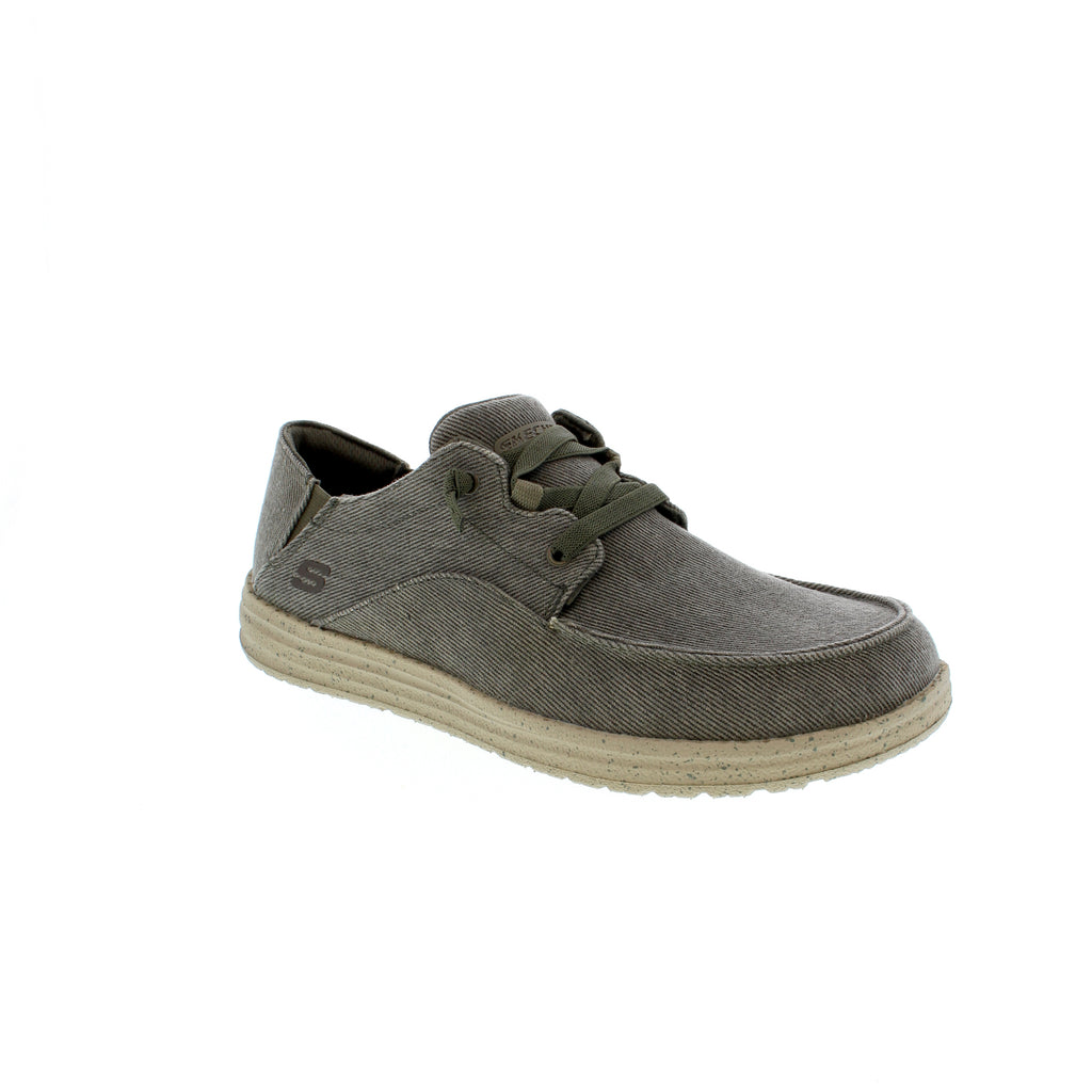 Skechers Melson-Volgo's laid-back comfort is crafted from soft woven canvas fabric upper in a slip-on stretch-laced moc toe beach casual with Air-Cooled Memory Foam insole to bring you long-lasting comfort. 