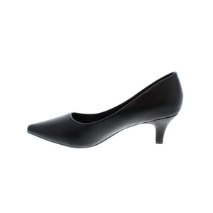 Look sleek from heel to toe in the Taxi Aliyah low heel dress pumps. Boasting a polished upper with a pointed toe front, these slip-on pumps feature plush lining and a long-lasting outsole with a low kitten heel for all-day style. 