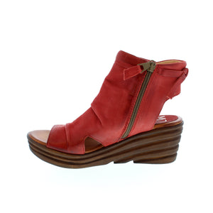 The Miz Mooz Anna wedge features a ruched leather upper, inside zipper for easy on/off. This wedge is lightweight and comfortable to tackle whatever the day holds!