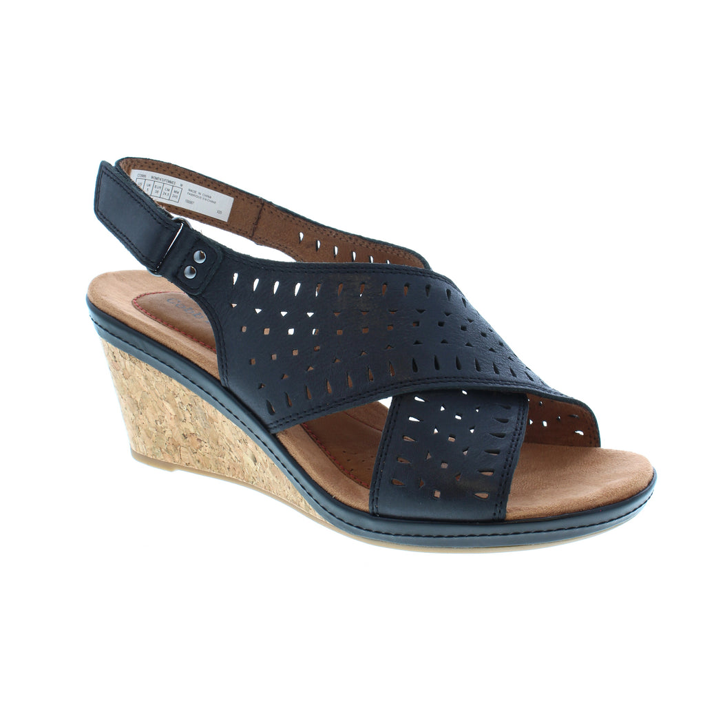 This cork wedge is designed with a leather upper with perforated details. Crafted with a cushioned footbed and breathable microfiber lining, the Janna makes high style comfortable too!