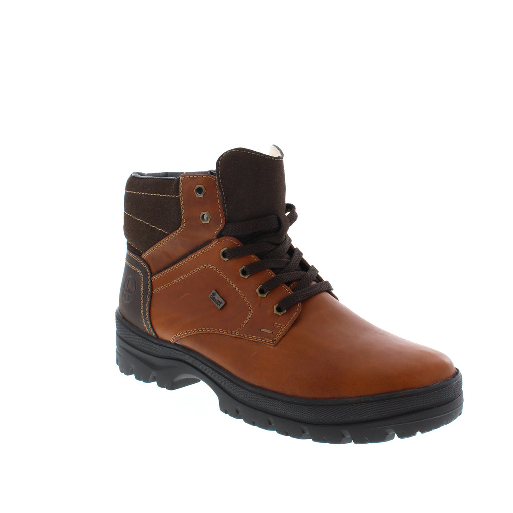 Keep your feet warm and comfortable in these Rieker boots for men. With a lace-up front for a secure fit, lambs woold lining with TEX to keep your feet dry and warm, and a gripped and flip grip for ultimate traction on ice and snow - your feet will stay supported on all your adventures.  