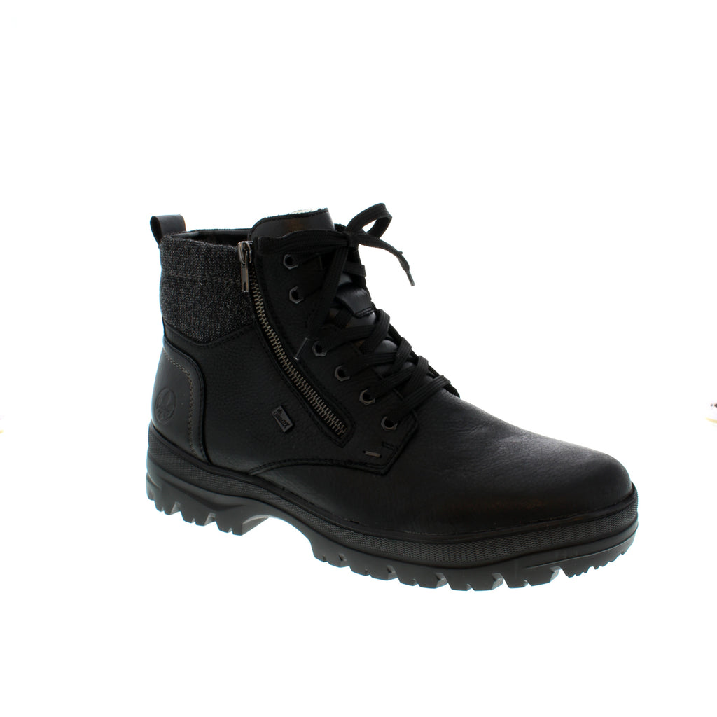 Rieker F5401-00 boot is designed with a lace-up front for a customized fit, a side zipper for easy on/off, Remonte Tex to keep your feet dry, gripped outsole for traction and a flip grip for ultimate traction on ice and snow.