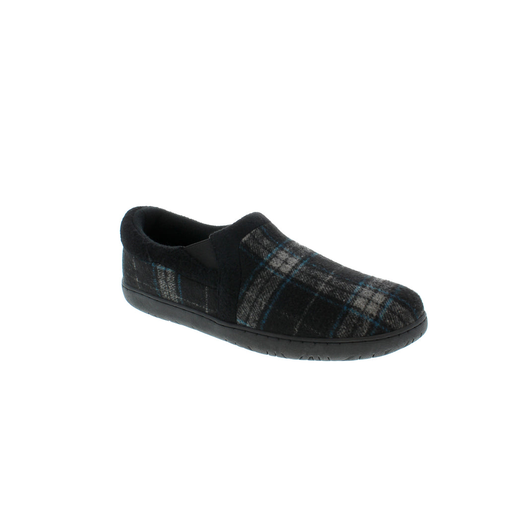 Jacob from Foamtreads is perfect for cold winters. Designed with a plaid fleece upper and removable leather insole, this slipper is ready to tackle the cold while keeping you comfortable!