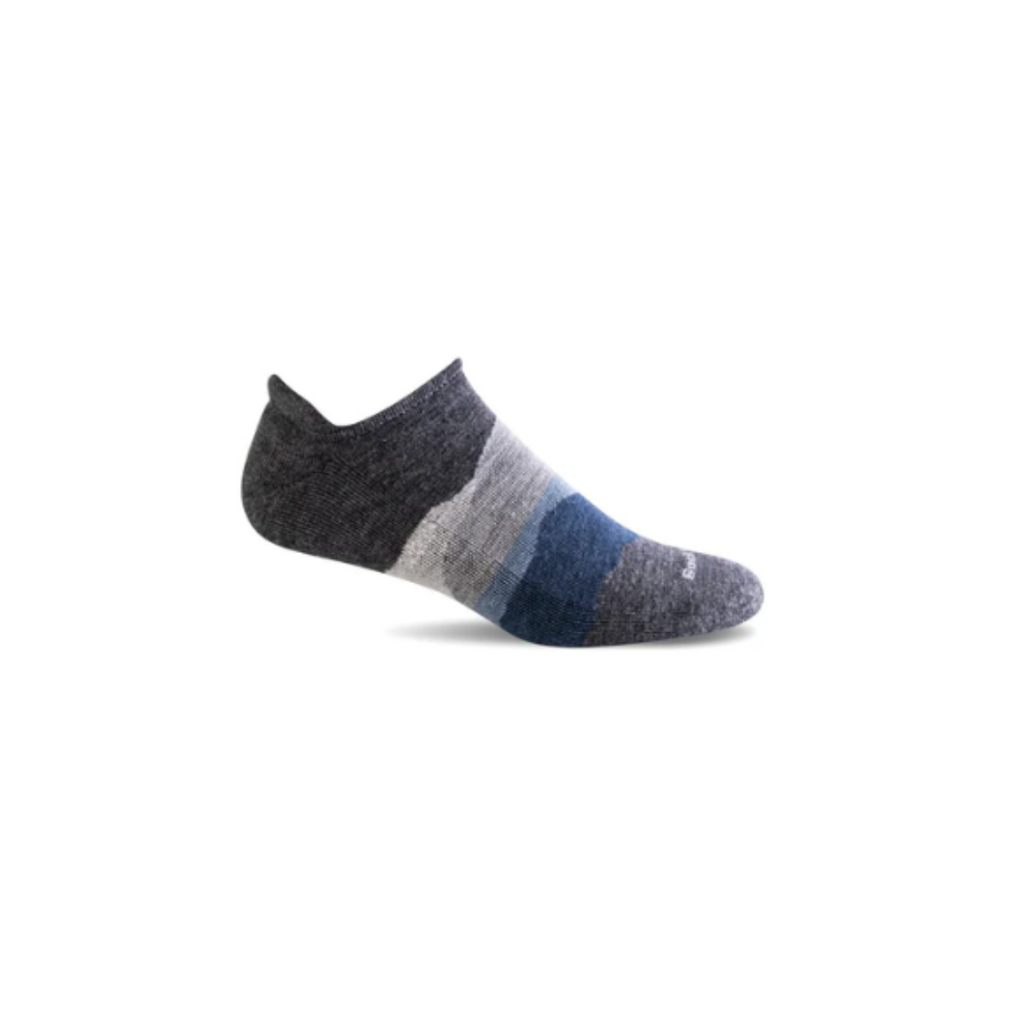 Shadow Mountain from Sockwell is the comfy sock you're looking for! Designed with a medium cushion sole, Accu-Fit technology, and a soft turn welt top - your feet will love slipping into these comfortable socks.