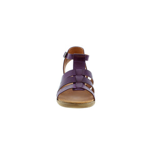 This lightweight Miz Mooz sandal offers superior shock absorption from its wedge sole, and its adjustable strap ensures a personalized fit. The Midnight sandal is versatile and dependable for everyday wear and provides cushioning, stability and comfort for all-day activities.