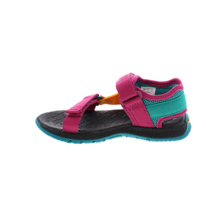 The Kids Kahuna Web is the perfect combination of past influence and updated technology! Designed with a water-friendly upper, dual hook and loop closure, soft EVA molded footbed, and a flexible, non-marking rubber outsole for traction, these sandals are ready for any little adventurer!  