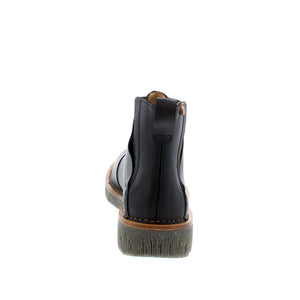 These slip-on boots are perfect for everyday wear with a fresh twist to keep your wardrobe eco-friendly and exciting! 