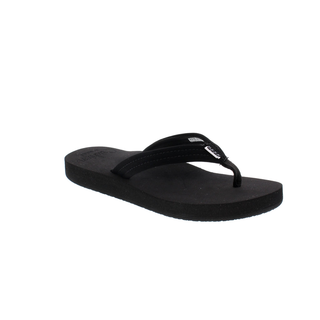 Reef Cushion Breeze sandal is the perfect combination of style and comfort. This soft, lightweight, durable, and made with eco-friendly sandal is ready to take on summer!