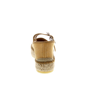 The Free People Surfside MJ Espadrille is a unique take on the classic Mary Jane. These espadrilles are designed in a soft canvas and feature a single-strap style with adjustable buckle closure, woven espadrille outsole, and classic round toe to bring the perfect amount of fashion to everyday style. 