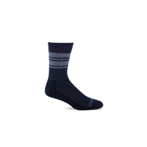 Keep your feet looking and feeling their best with the At Ease sock from Sockwell. With a relaxed, non-binding fit, seamless toe closure and arch support, your feet will be all smiles! 