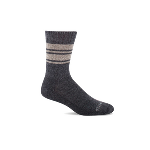 Keep your feet looking and feeling their best with the At Ease sock from Sockwell. With a relaxed, non-binding fit, seamless toe closure and arch support, your feet will be all smiles! 