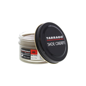 Tarrago Shoe Cream is crafted from carnauba wax and beeswax for nourishment, shine maintenance and color enhancement. This product creates lasting shine and ensures waterproof protection, nutrition and flexibility to leather, while providing full coverage.