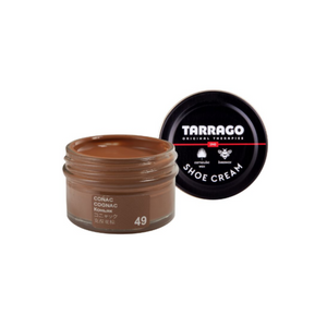 Tarrago Shoe Cream is crafted from carnauba wax and beeswax for nourishment, shine maintenance and color enhancement. This product creates lasting shine and ensures waterproof protection, nutrition and flexibility to leather, while providing full coverage.