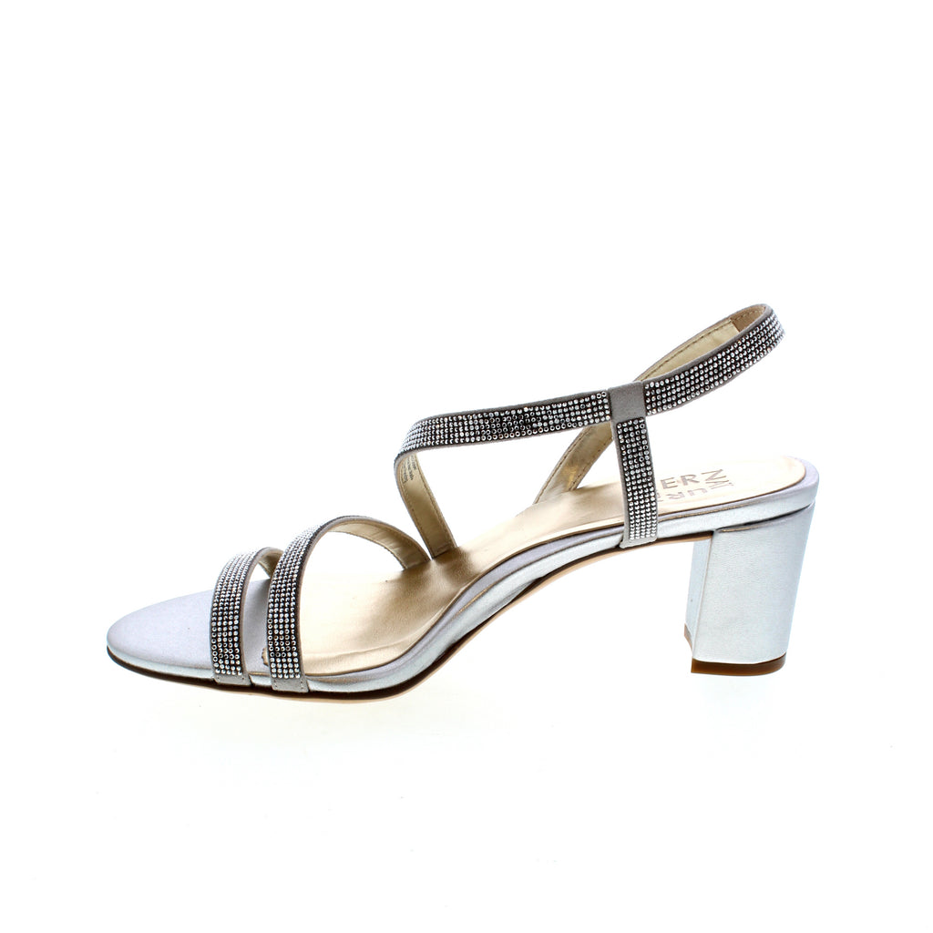 Naturalizer Vanessa 2 | Silver – Sole City Shoes