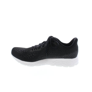 The Fresh Foam Tempo running shoe is designed with super plush Fresh Foam midsole cushioning. This responsive, lightweight sneaker is crafted for comfort featuring strategic support from heel to forefoot. 