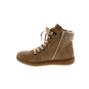 This lace-up boot is designed with soft imitation leather and enhanced with a padded felt collar. The fluffy warm lining made of textile fleece, RiekerTex membrane and rubberized outsole ensure your feet stay dry for all of your Winter walks. 