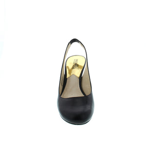 LA LEATHER ROUND TOE MED HEEL SLING